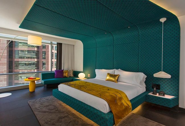 Необычный дизайн интерьера спальни в бутик-отеле
